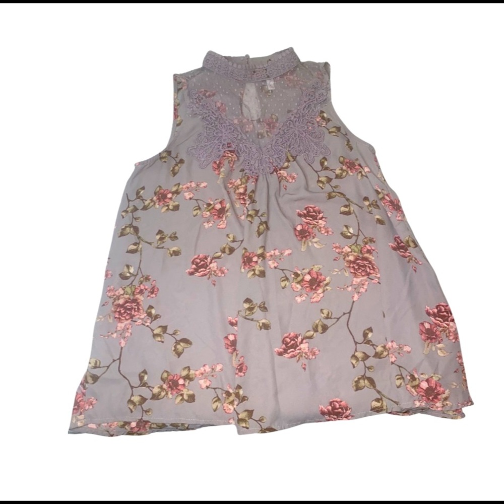 xhilaration sleeveless floral blouse womans medium